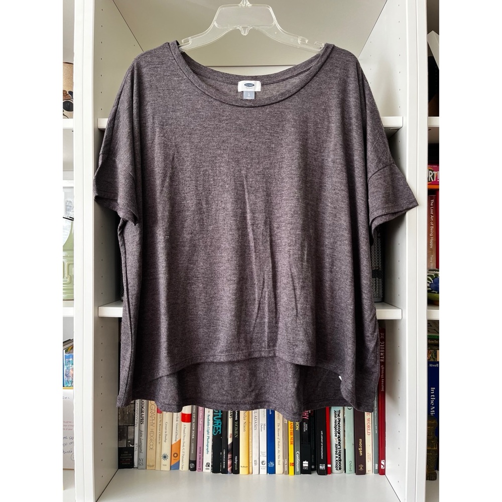 Old Navy mauve tee, L